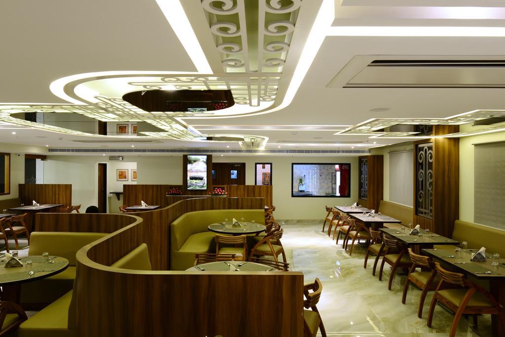 Taj Mahal Hotel Hyderabad Exterior photo
